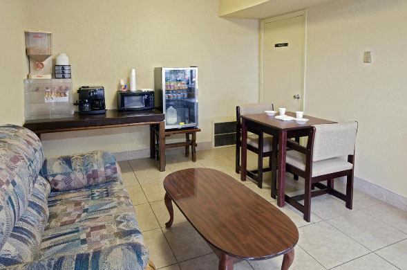 Americas Best Value Inn And Suites North Farmers Branch Εξωτερικό φωτογραφία